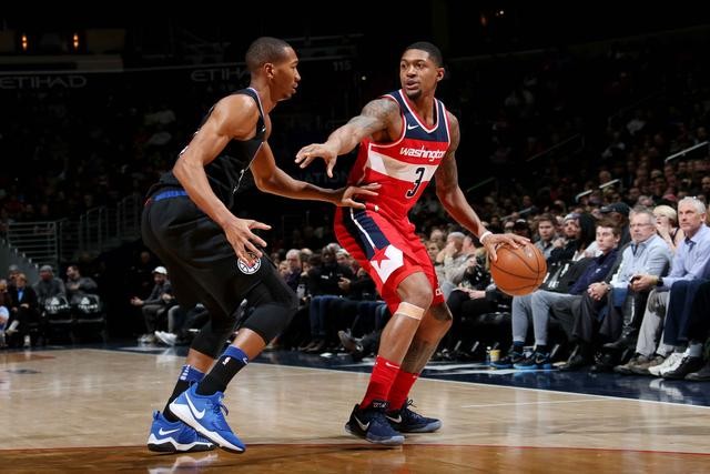 显得进攻单 显得进攻单