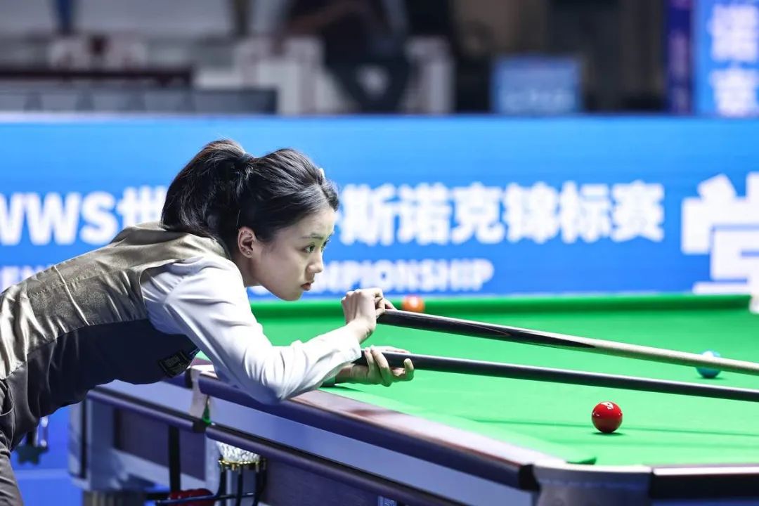 赛中获胜的 赛中获胜的