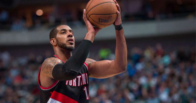 翘首期待的 翘首期待的